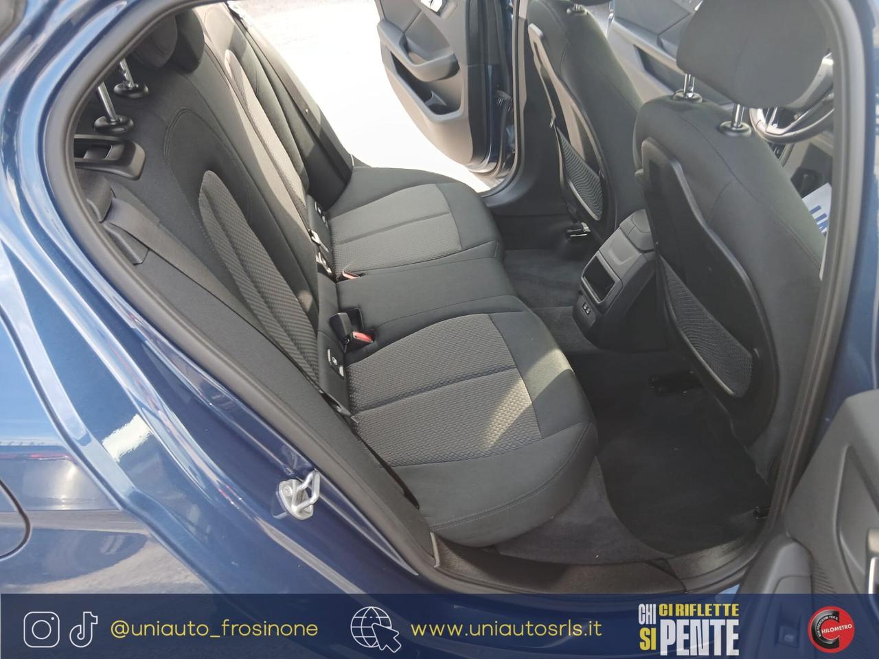 Bmw 116 116d 5p. Advantage