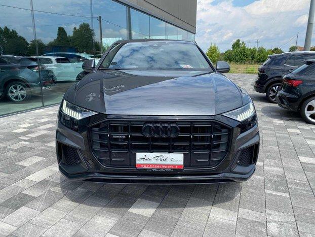AUDI Q8 50 TDI 286 CV quattro S-line + Matrix +