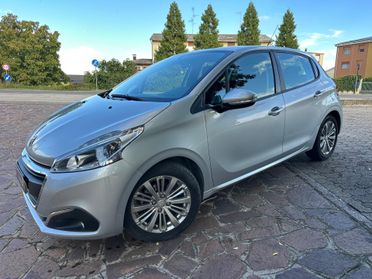 Peugeot 208 BlueHDi 1.4 75 5 porte Allure neopatentati