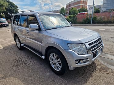 Mitsubishi Pajero 3.2 DI-D 16V aut. 5p. Instyle DPF