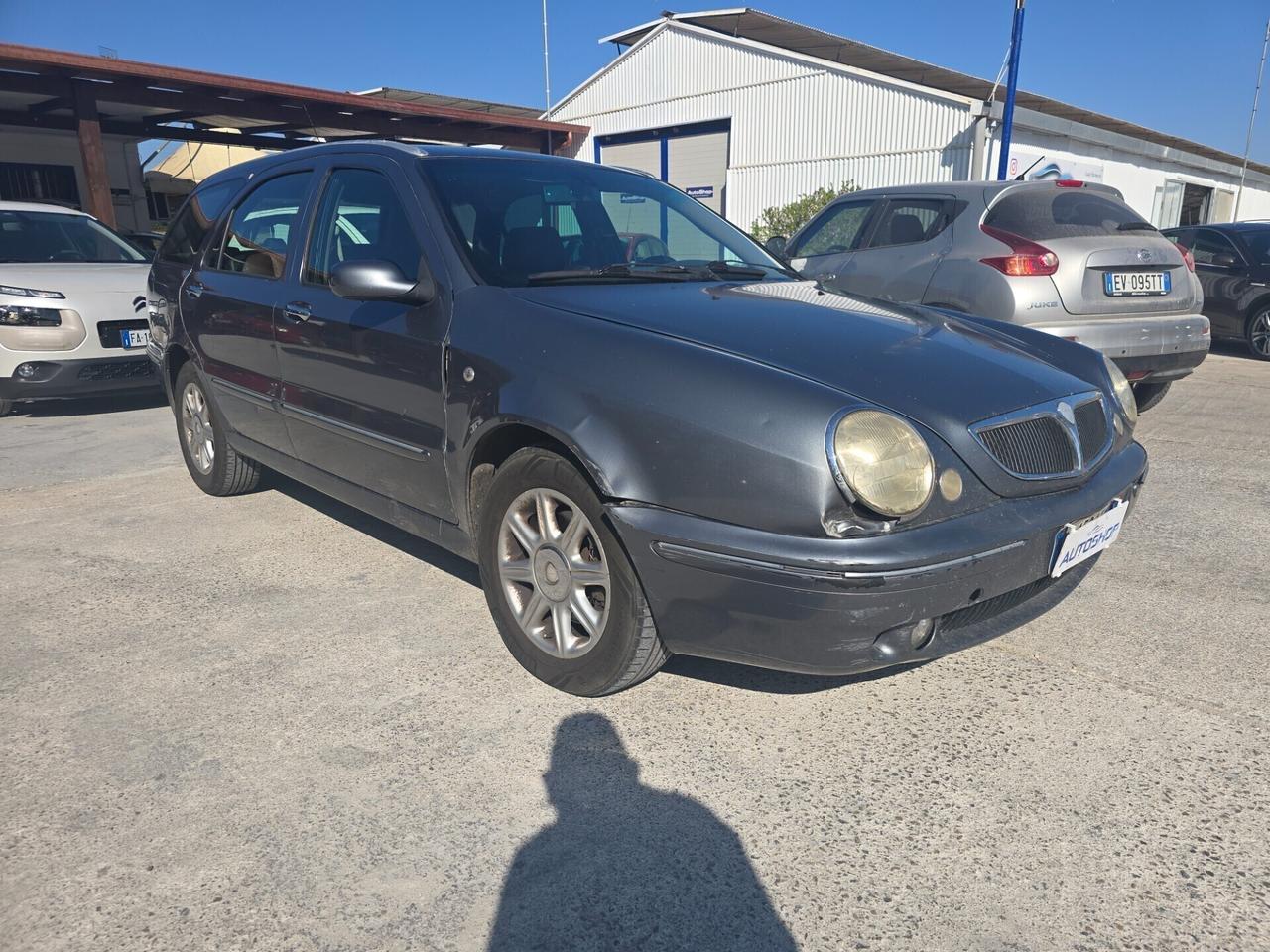 Lancia Lybra 1.9 JTD cat Station Wagon LX