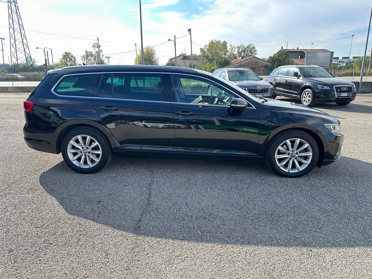 Volkswagen Passat Variant 2.0 TDI SCR EVO DSG Business - 2023