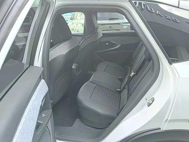 Peugeot 3008 Elettrica 210cv ALLURE KM ZERO
