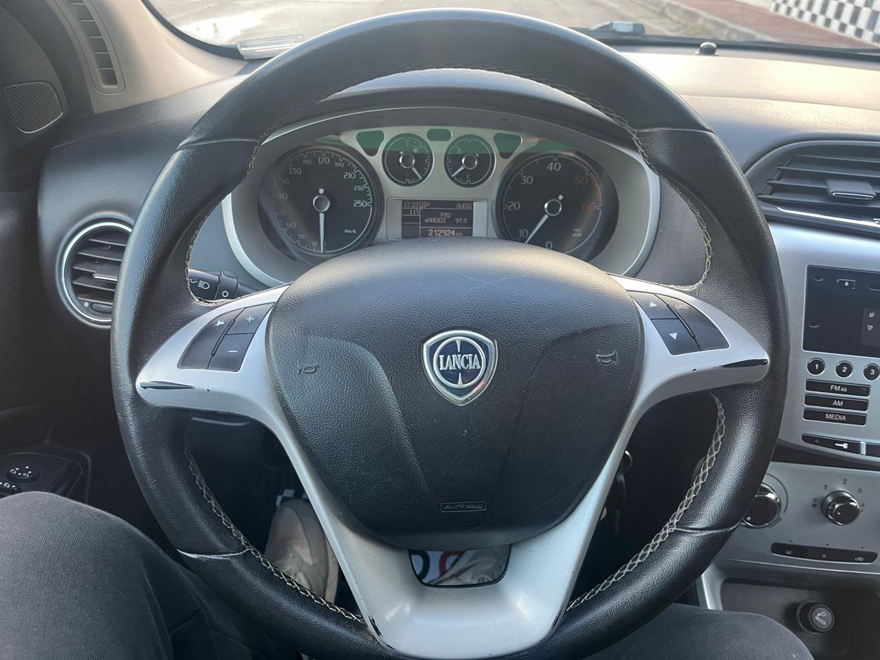 Lancia Delta 1.6 MJT Platino Unipro 2009