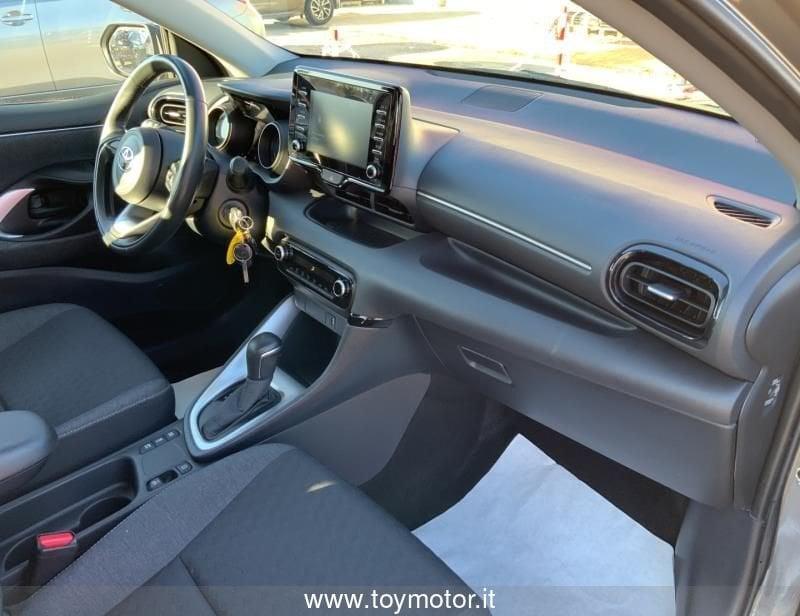 Toyota Yaris 4ª serie 1.5 Hybrid 5 porte Trend