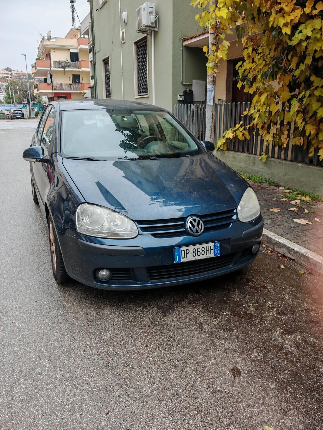 Volkswagen Golf 1.6 5p. Gpl 102 cv unico proprietario ok neopatentati .