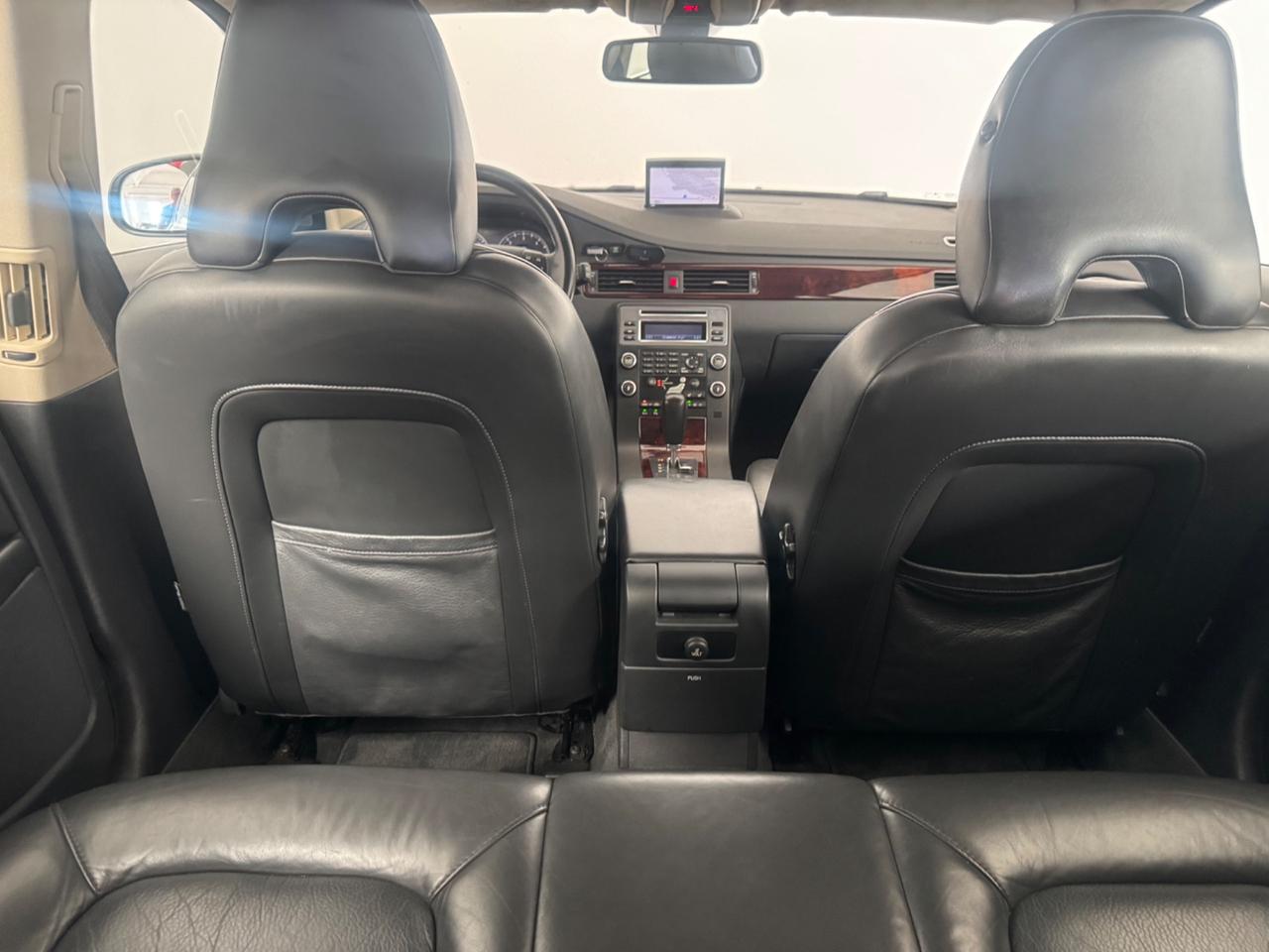 Volvo V70 2.4 D5 Summum
