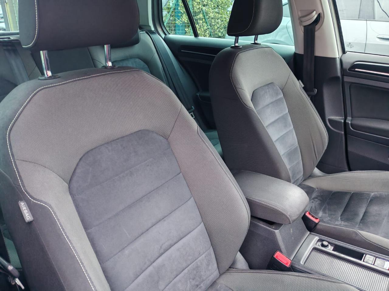 Volkswagen Golf 1.6 TDI 110 CV DSG 5p. Executive BlueMotion Technology