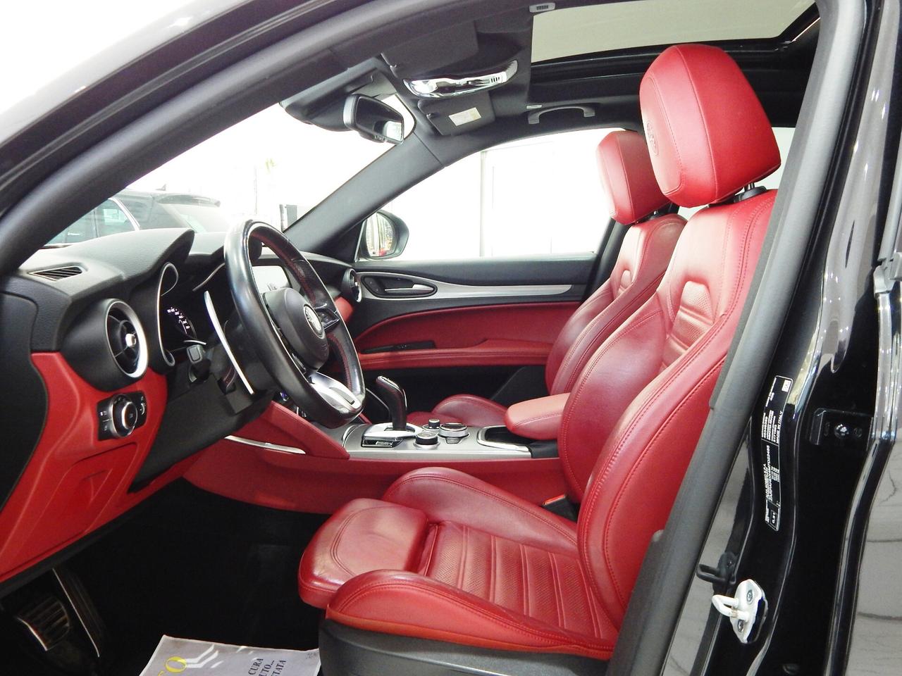 Alfa Romeo Stelvio 2.2 t Veloce Q4 210cv TETTO-NAVI-PELLE ROSSA-PARK