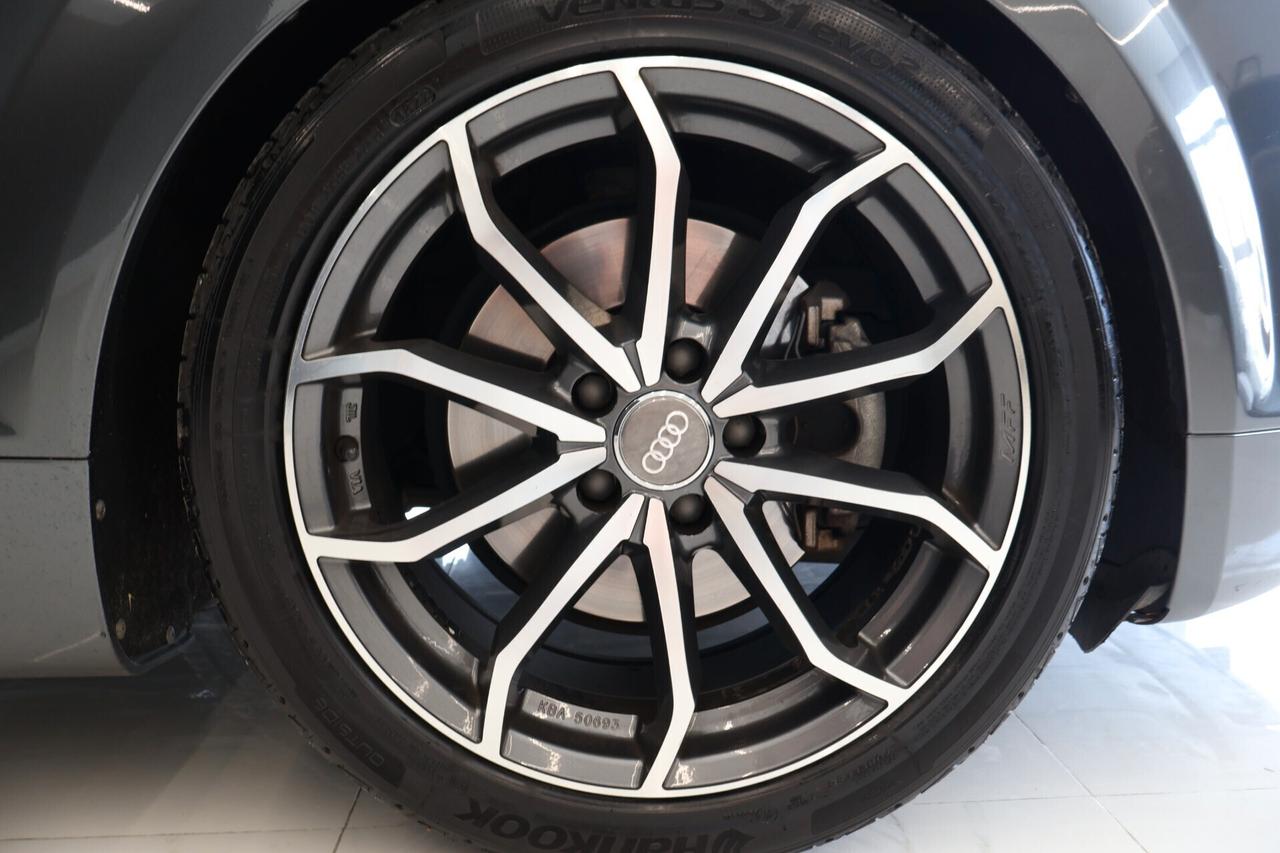 Audi TT Coupé 1.8 TFSI 160CV S-line