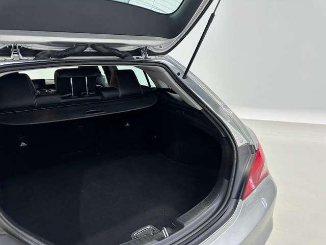 Mercedes-Benz CLA 180 Automatic Business