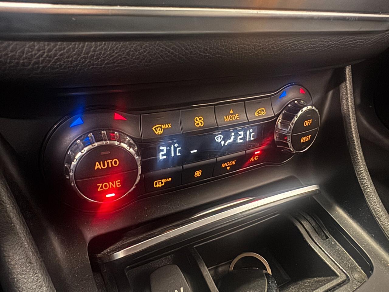 Mercedes-Benz GLA 180 180 d Sport auto UNICO PROPRIETARIO