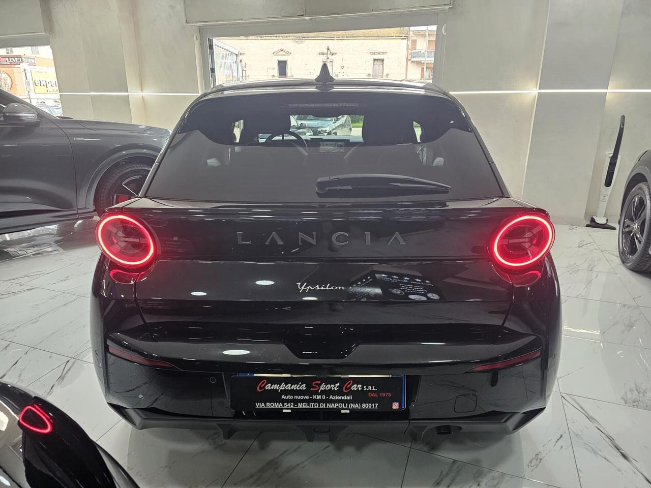 NUOVA LANCIA YPSILON IBRIDA LX 1.2 IBRIDO 81KW (110CV) CAMBIO AUTOMATICO