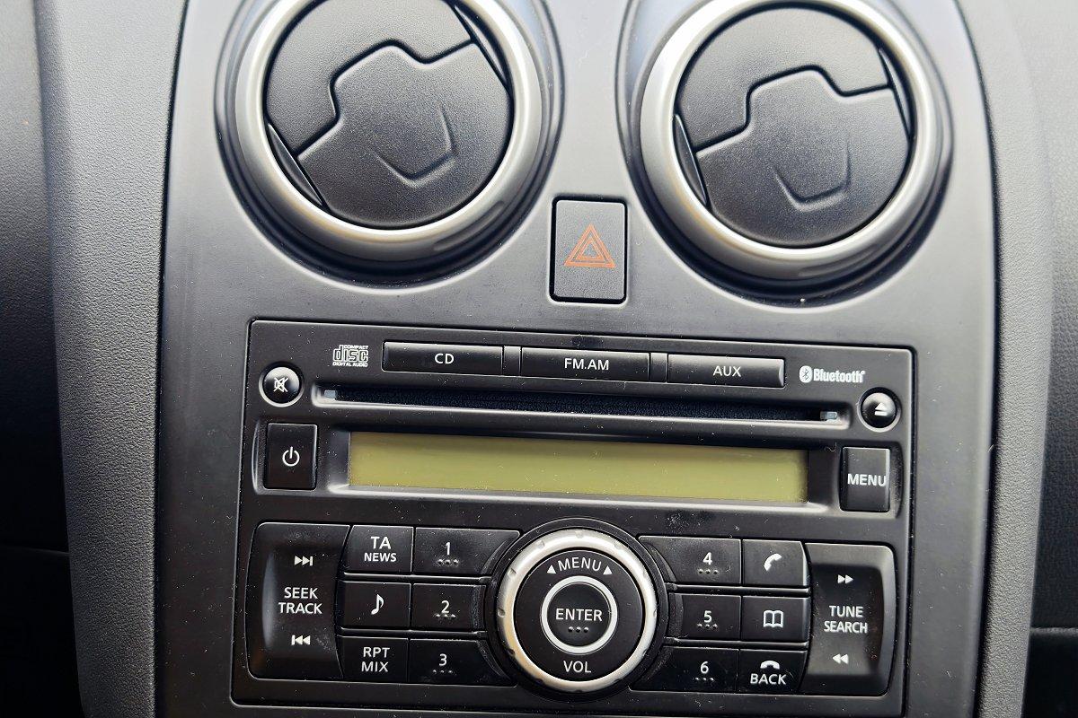 NISSAN Qashqai 1.6 16V Visia