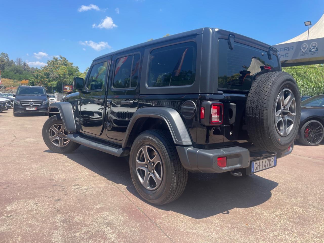 Jeep Wrangler Unlimited 2.0 Turbo Sport