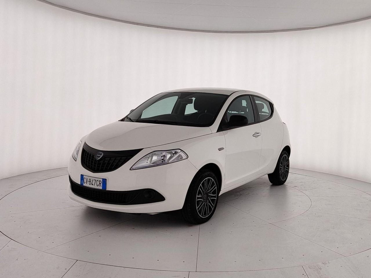 Lancia Ypsilon 1.0 FireFly 5 porte S&S Hybrid Oro