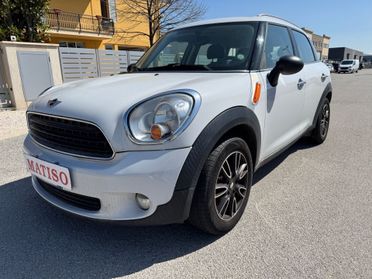 MINI 1.6 D one Cauntryman BATTE IL MOTORE