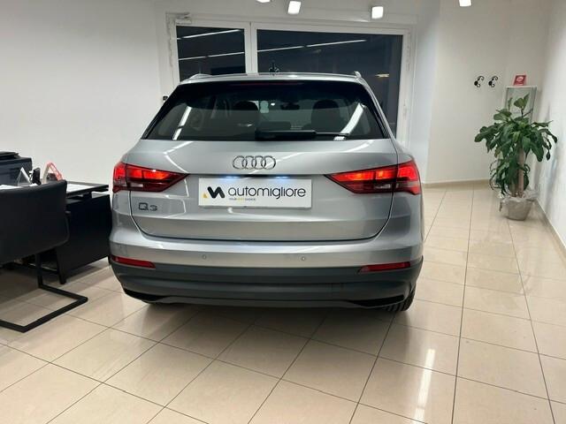 Audi Q3 35 TDI quattro S tronic Business