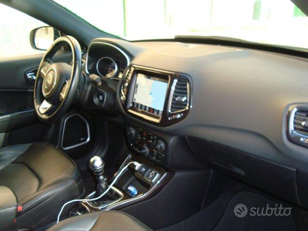 Jeep Compass SPORT