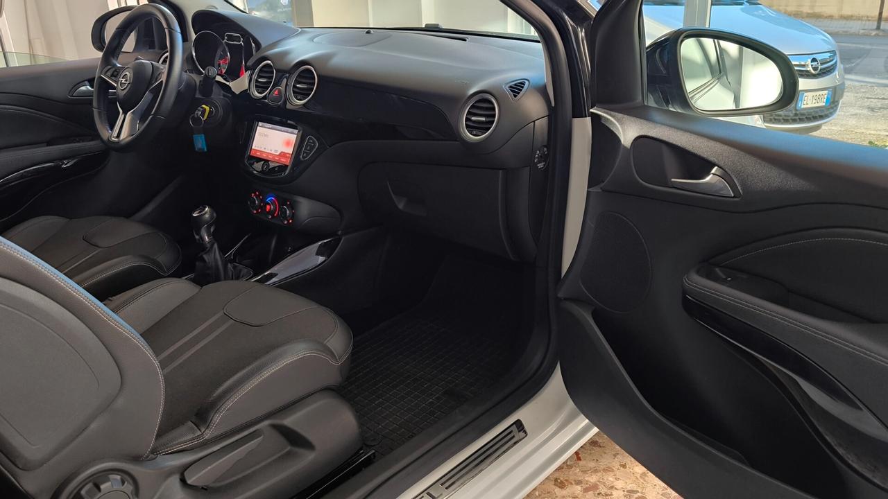 Opel Adam 1.4 87 CV GPL Tech White/Black Link