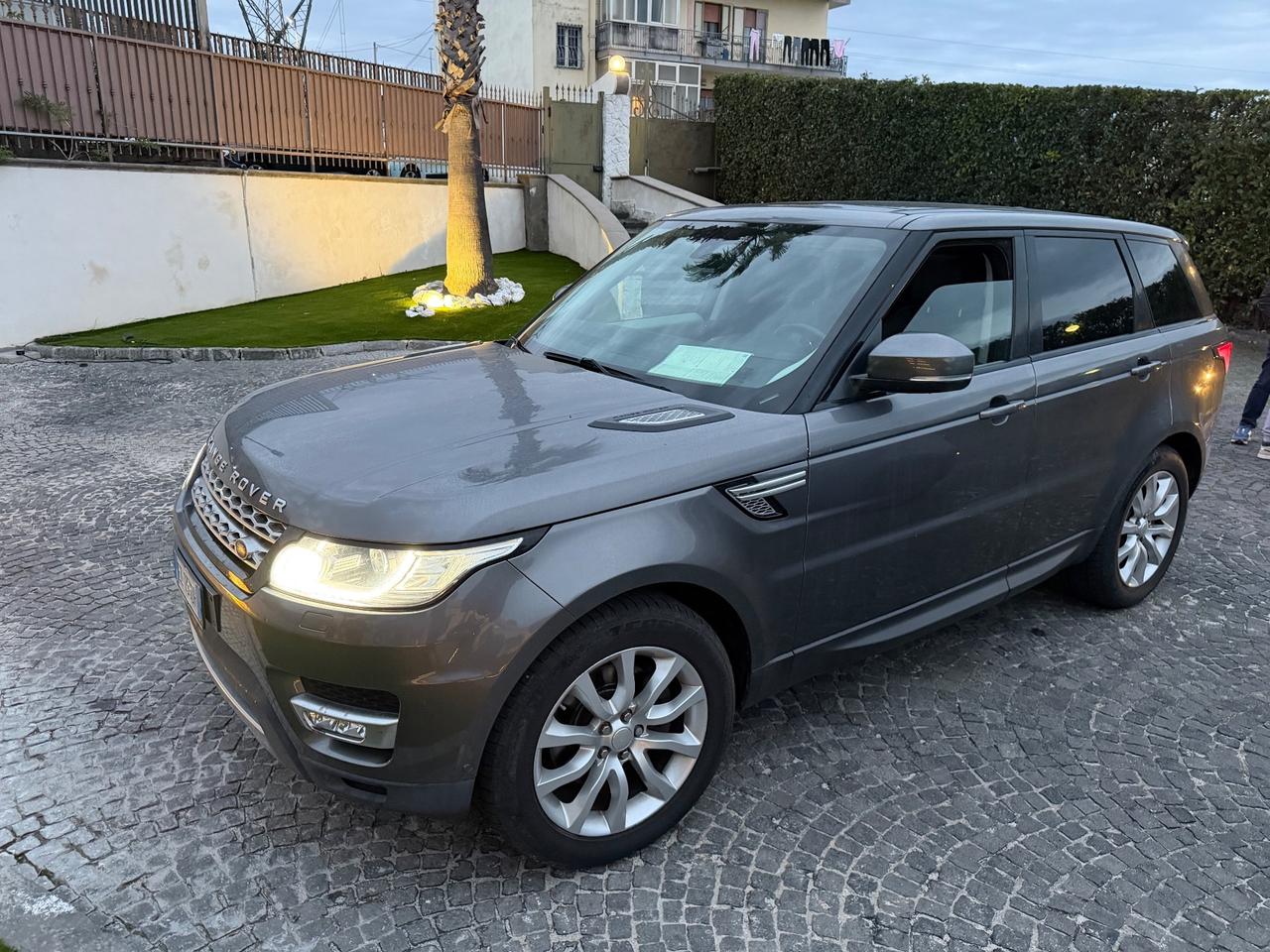 Land Rover Range Sport 3.0 TDV6 HSE Dynamic Tetto Pelle Navi