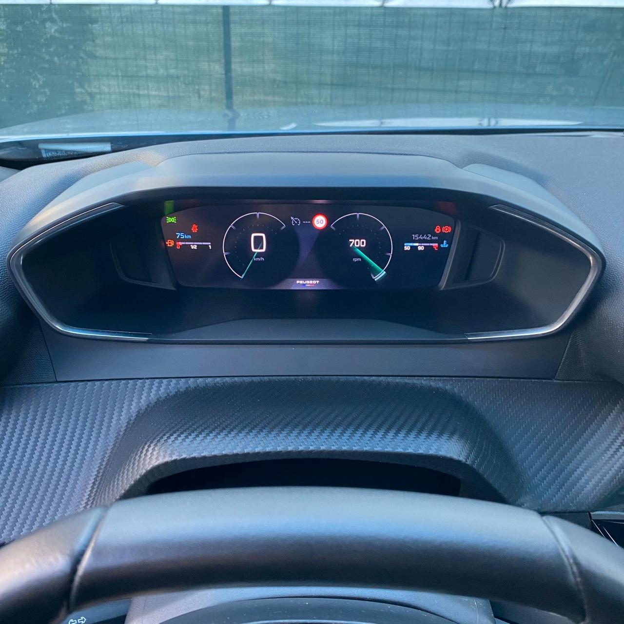 Peugeot 2008 PureTech 100 S&S Allure