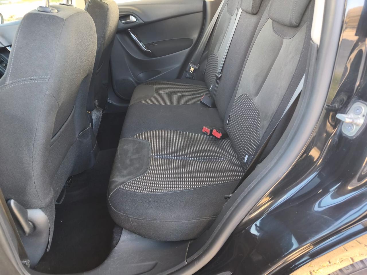 Citroen C3 PureTech 82 Exclusive Accetto Permute