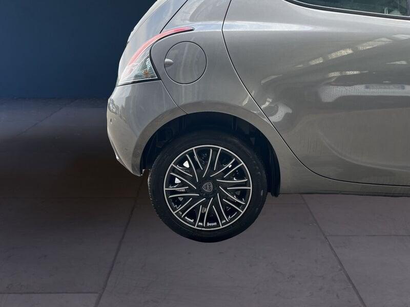 Lancia Ypsilon III 2021 1.0 firefly hybrid Gold s&s 70cv 5p.ti