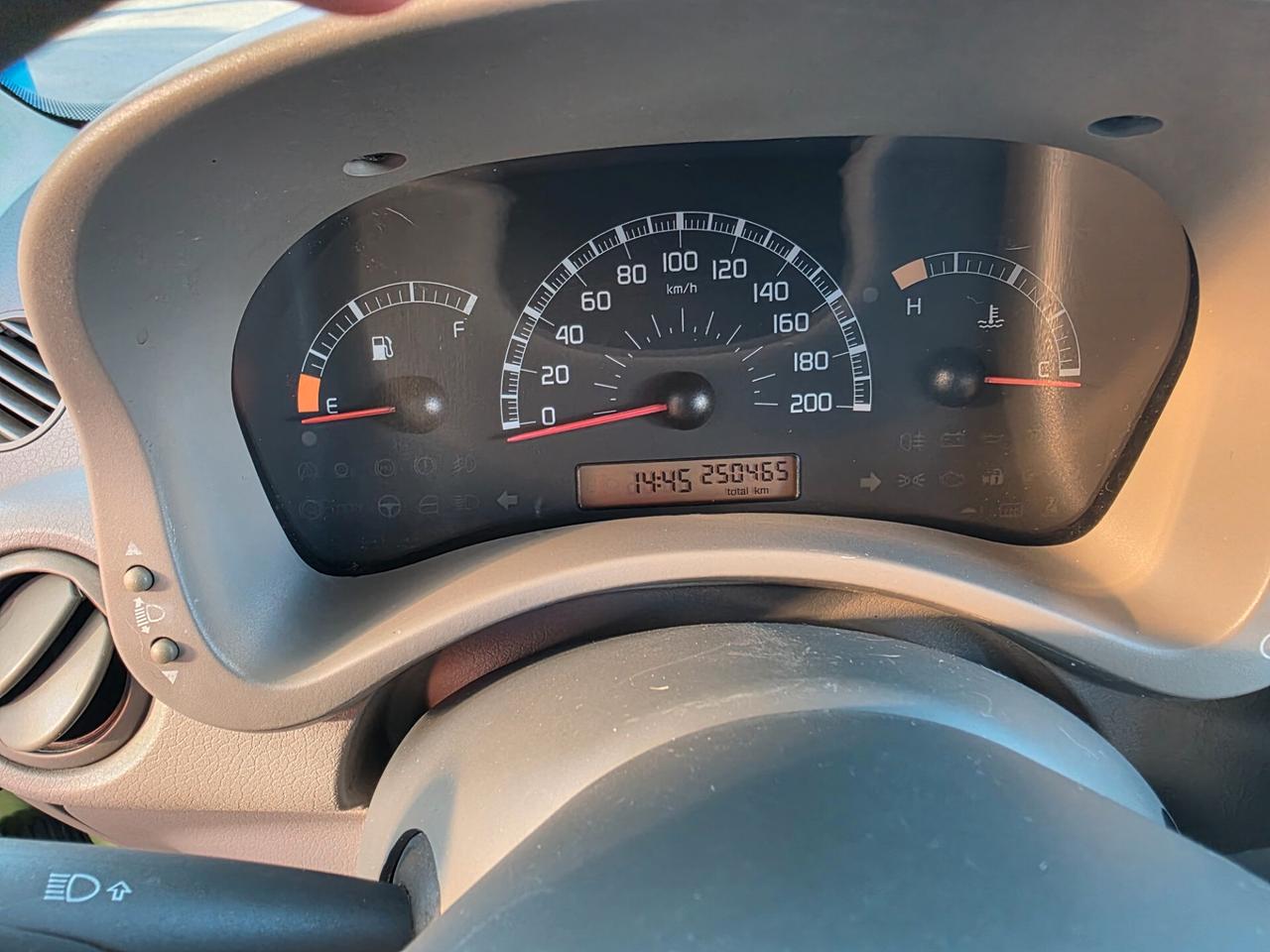 Fiat Panda 1.1 con 250.000 km Neopatentati ok