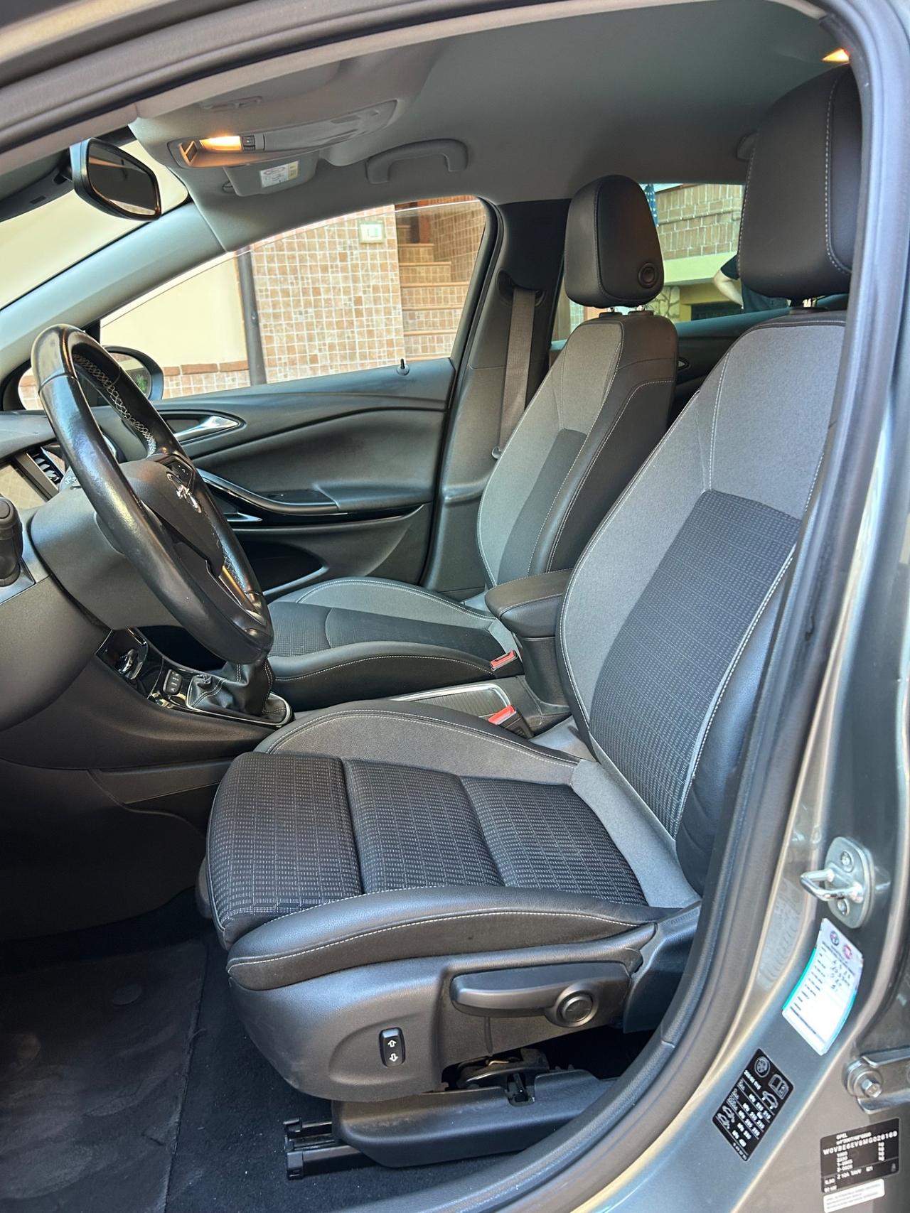Opel Astra 1.5 CDTI 122 CV S&S 5 porte Ultimate 2021