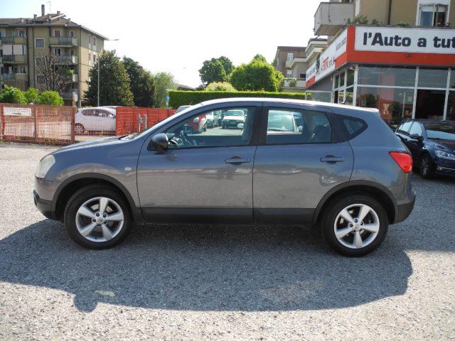 NISSAN Qashqai 2.0 16v 4WD autom. -OK NEOPATENTATI- LEGGERE NOTE