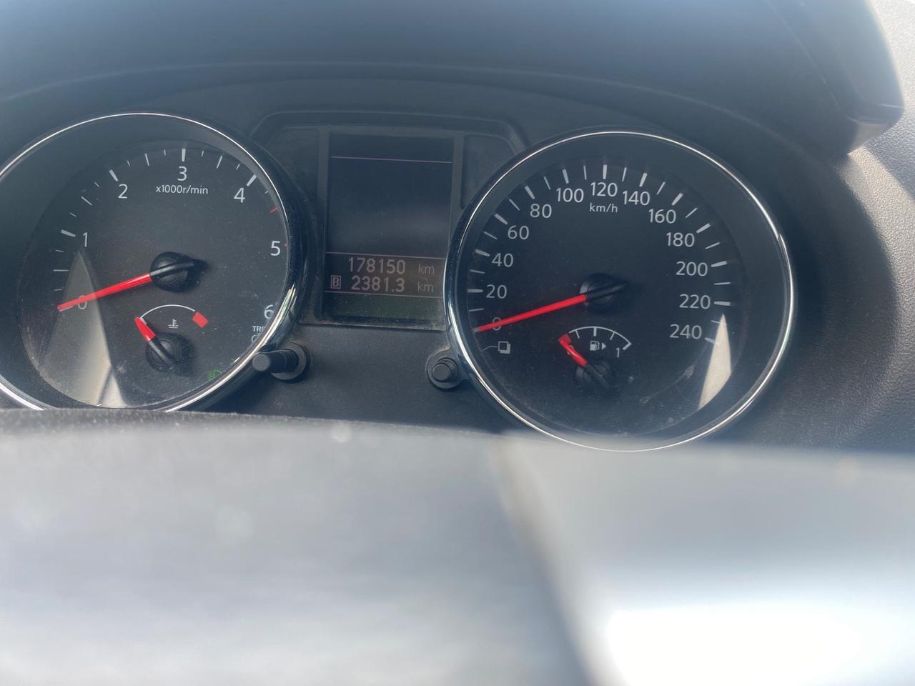 Nissan Qashqai 2.0 dCi DPF Acenta 4x4