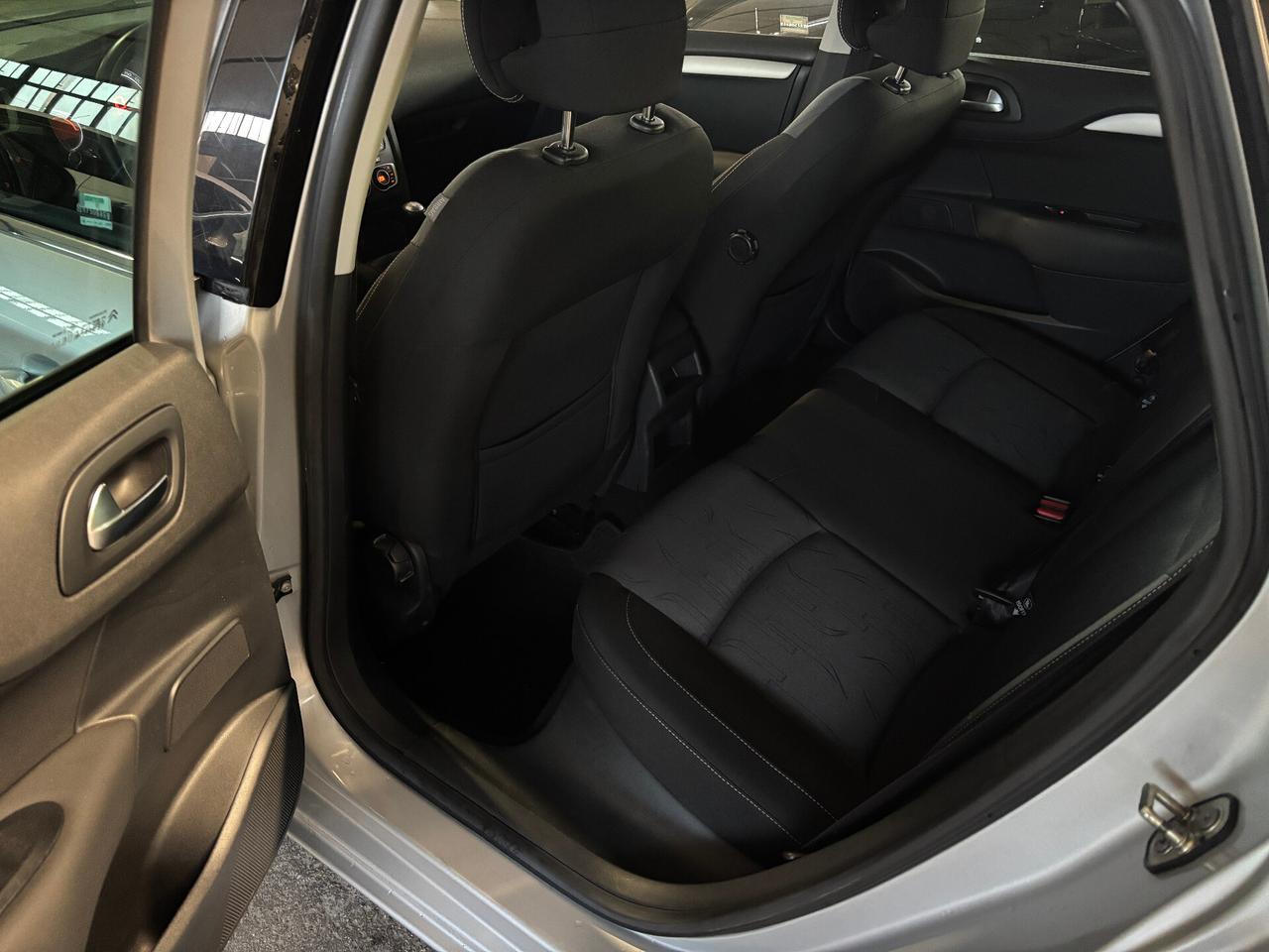 Citroen C4 1.6 HDi 68KW 92CV Business NEOPATENTATO