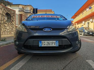 FORD FIESTA 1.4 TDI CV69 KW51 TITANIUM