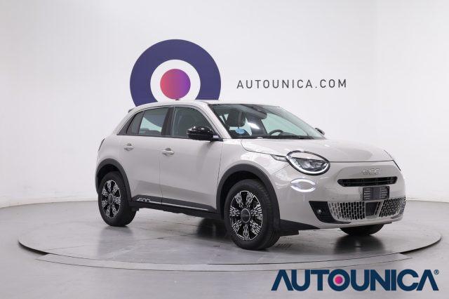 FIAT 600 HYBRID 100 CV DCT MHEV FARI LED