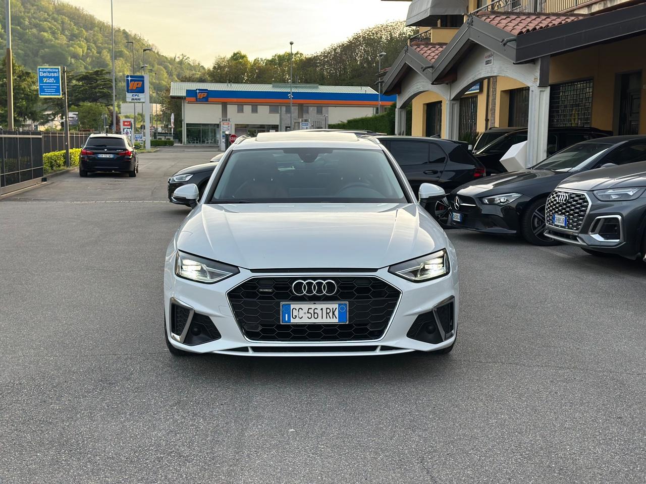 Audi A4 Avant 40 TDI quattro S tronic S line edition