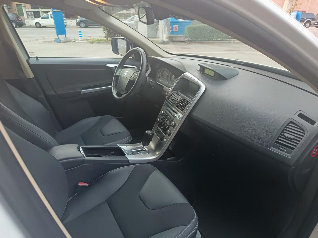 Volvo XC 60 D5 AWD 2009
