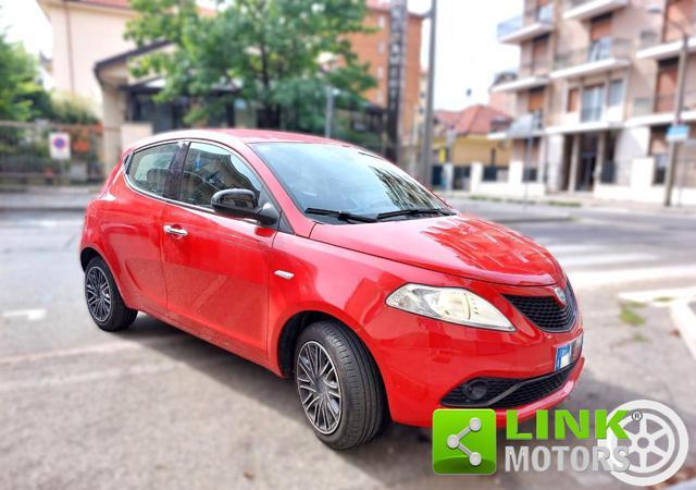 LANCIA Ypsilon 1.2 69 CV 5 porte S&S Gold