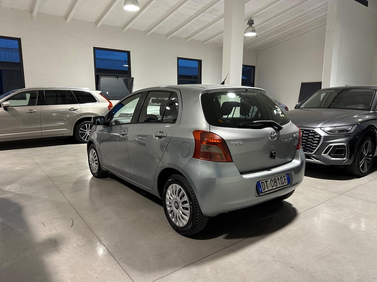 Toyota Yaris 1.3 5 porte Sol