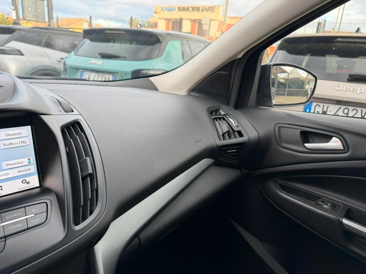 Ford Kuga 2.0 TDCI 120 CV S&S 2WD Powershift ST-Line