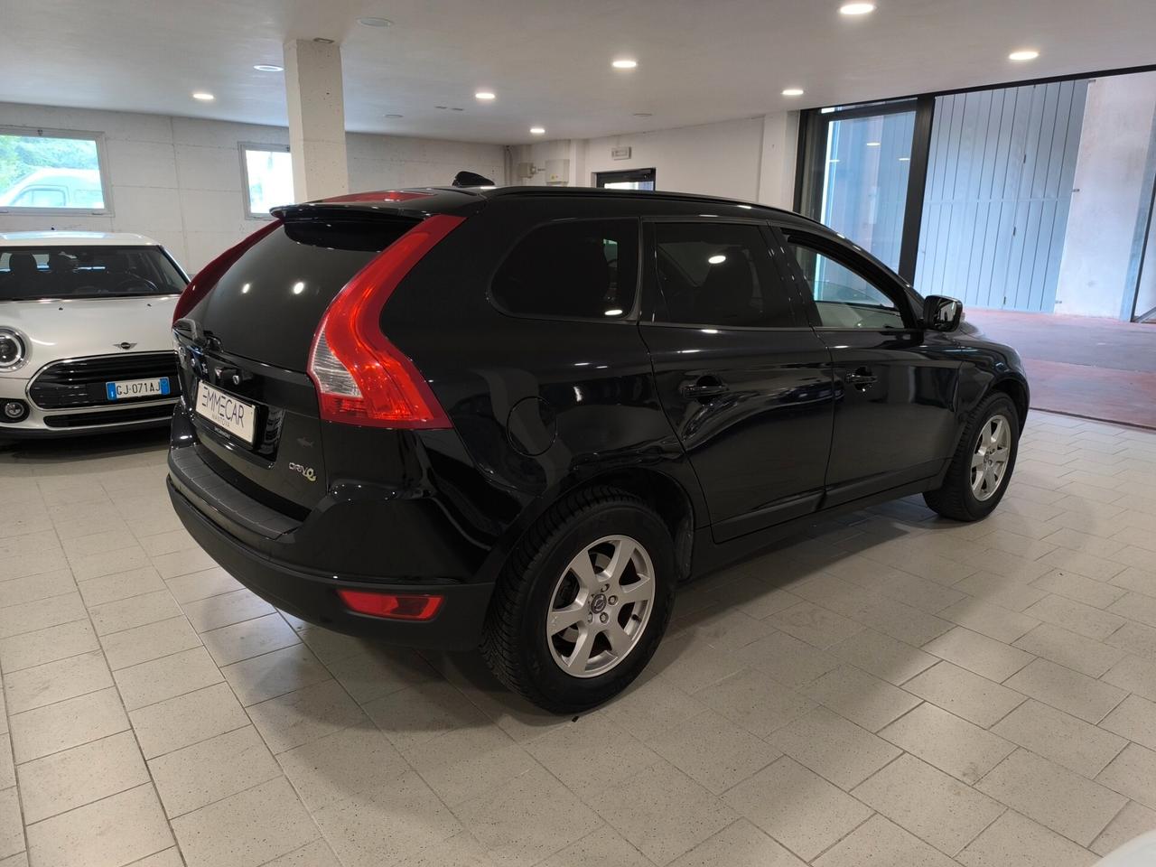 Volvo XC 60 XC60 D5 AWD Summum