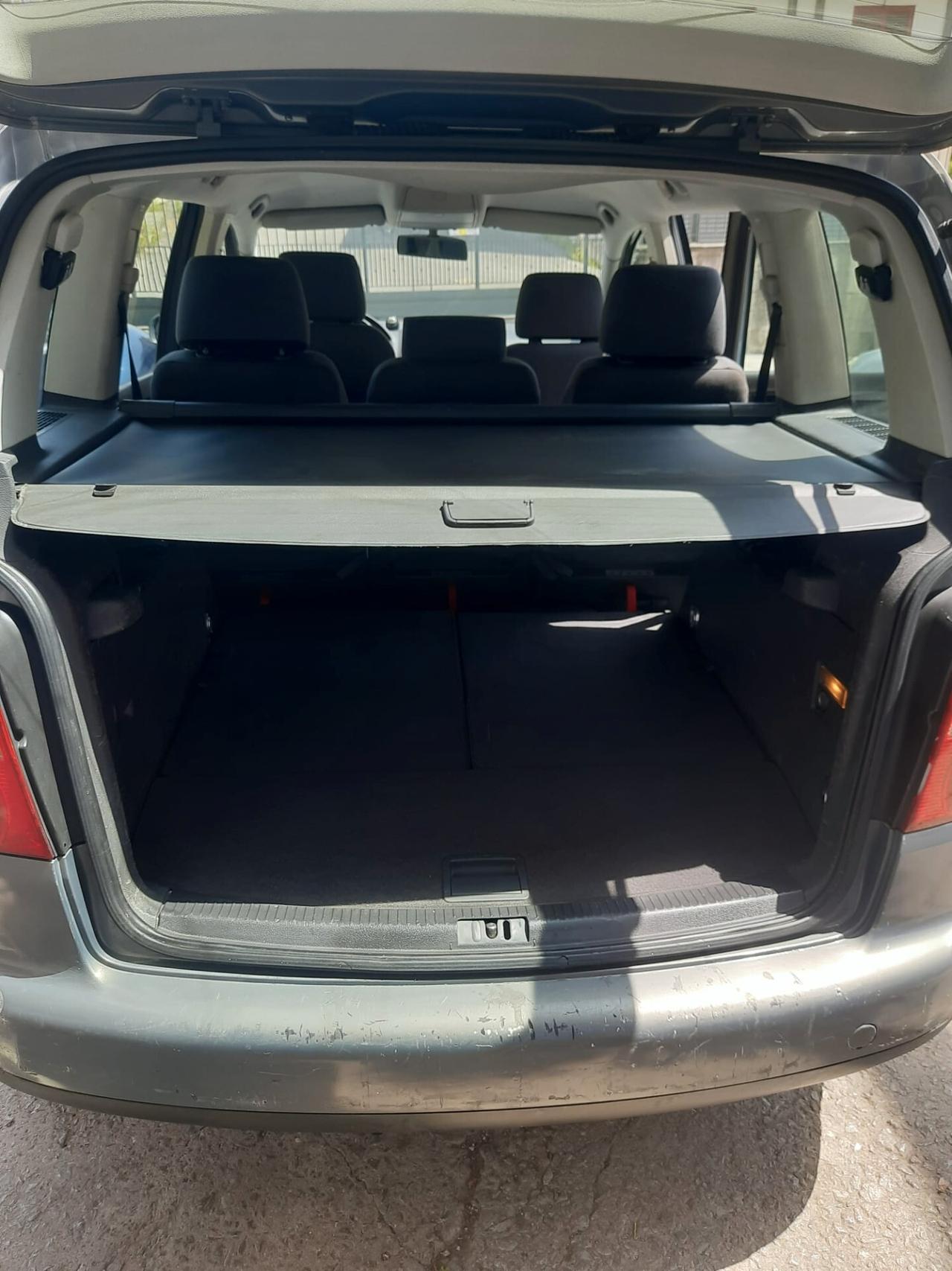 Volkswagen Touran 1.9 TDI 101CV