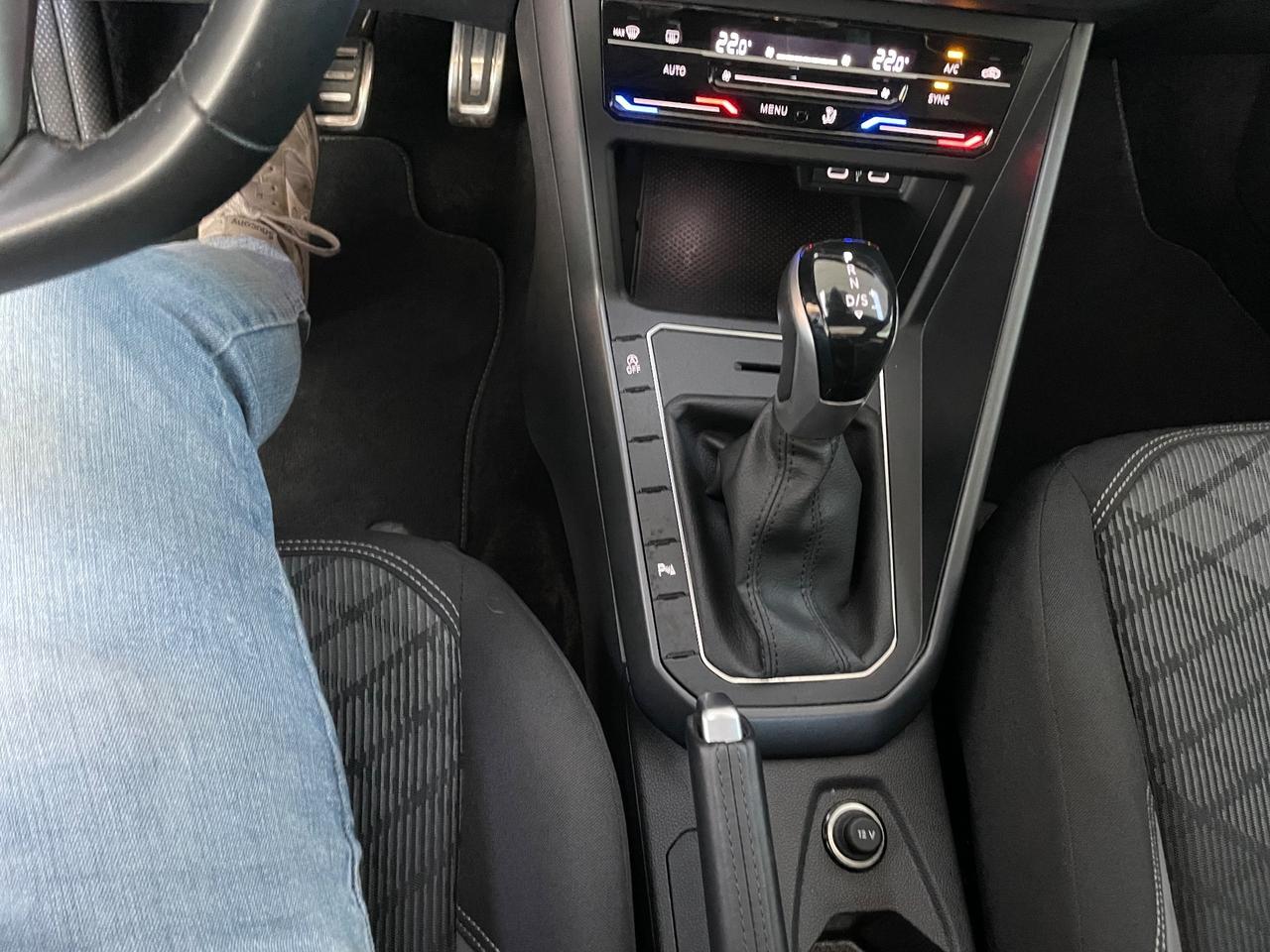 Volkswagen Taigo 1.0 TSI 115 CV DSG R-Line Clima Aut.