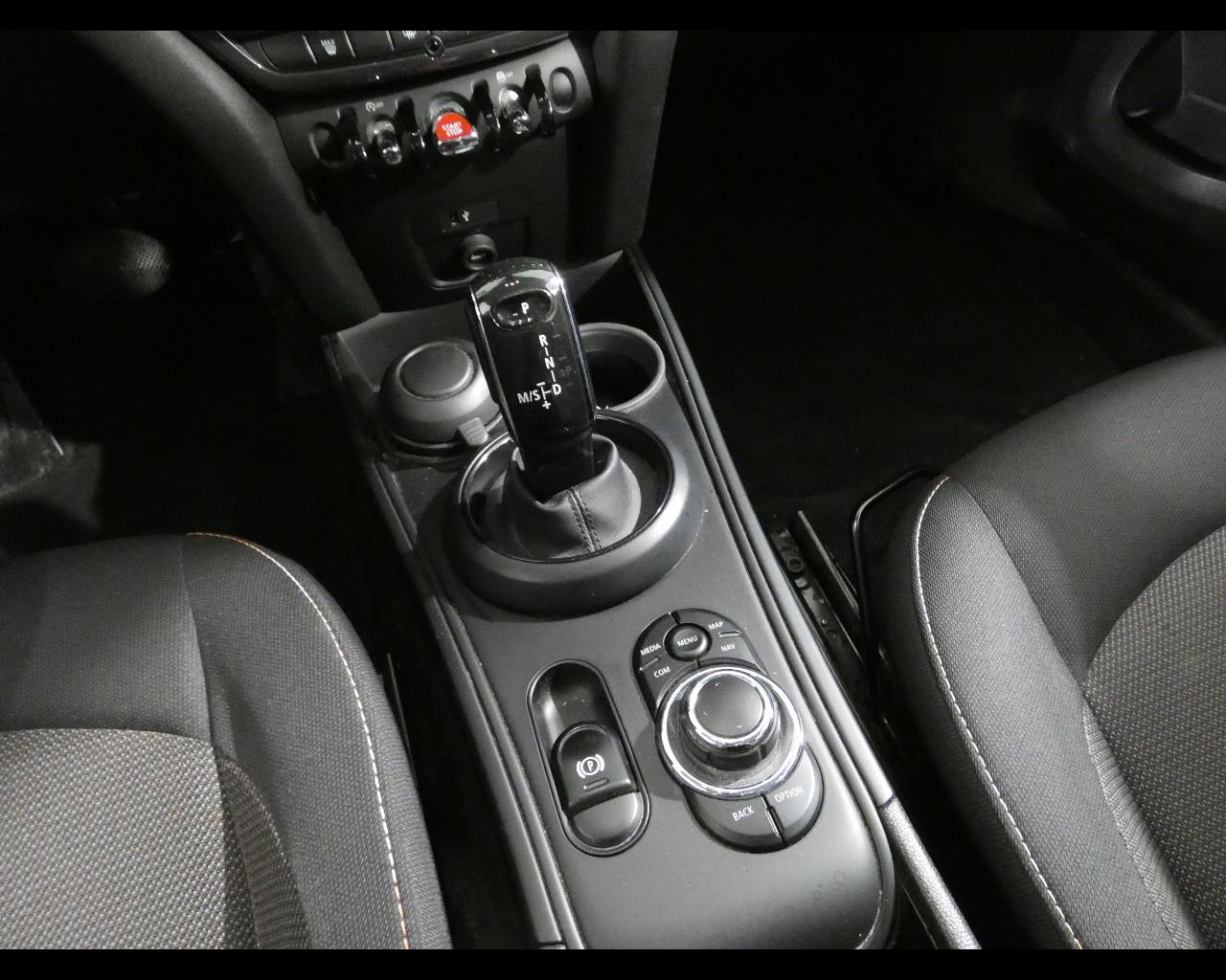 MINI Mini Countrym.(F60) - Mini 2.0 Cooper D Business Countryman