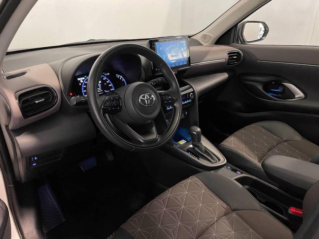 Toyota Yaris Cross 1.5 H Lounge FWD E-CVT