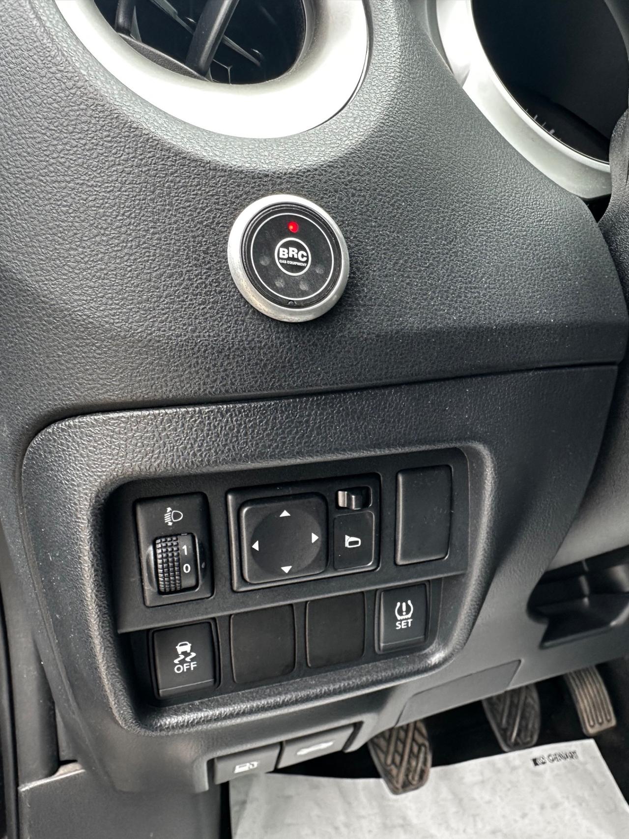 Nissan Juke 1.6 GPL Eco Acenta