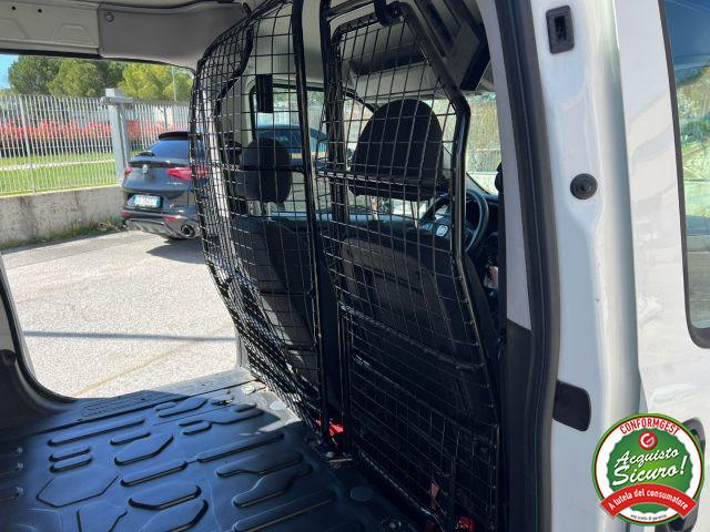 FIAT Doblo Doblò 1.6 105cv Cargo Maxi 2 posti Autocarro