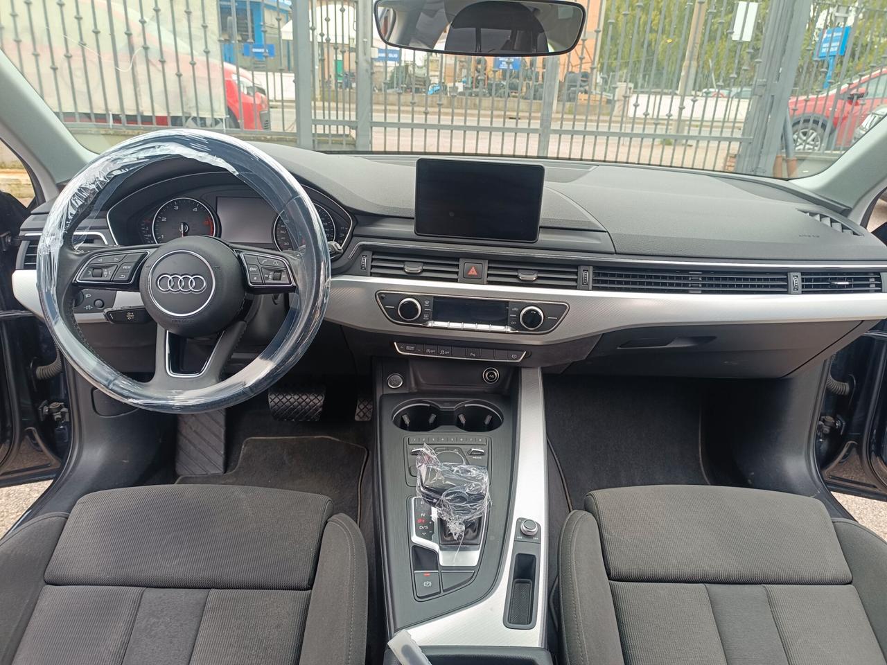 Audi A4 Avant 2.0 TDI 122 CV Sport