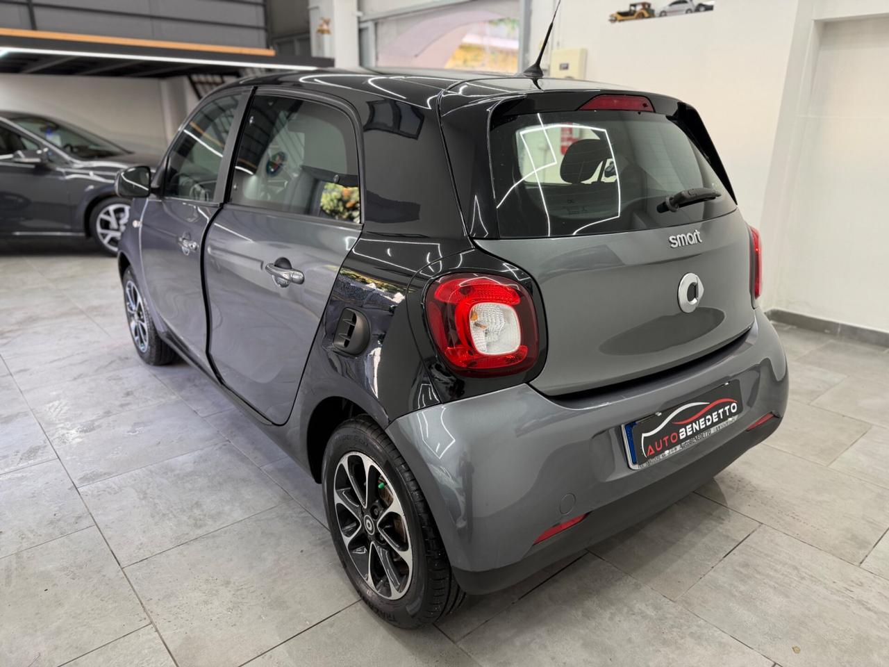 Smart ForFour 70 1.0 Passion 2016