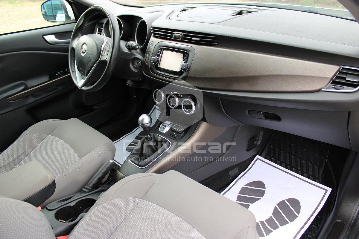 ALFA ROMEO Giulietta 1.6 JTDm-2 105 CV Distinctive